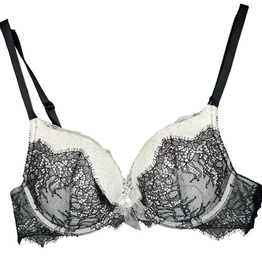 Victoria's Secret‎ Dream Angel's Push-up Bra Black Eyelash Lace White Satin 36A